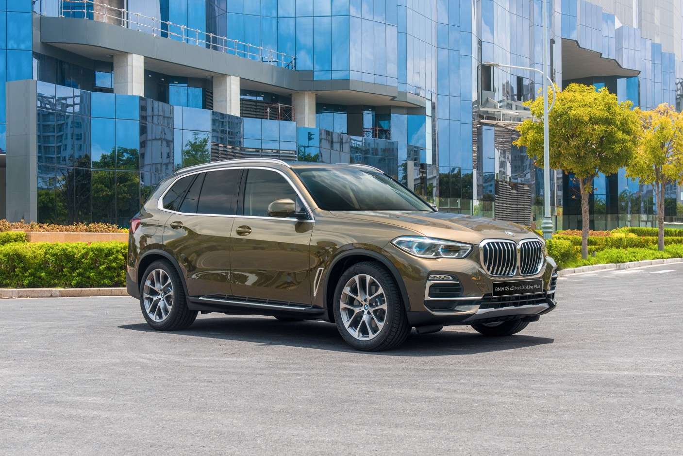 Thiết Kế Ngoại Thất Bmw X5 Xdrive40i Xline Plus (1)